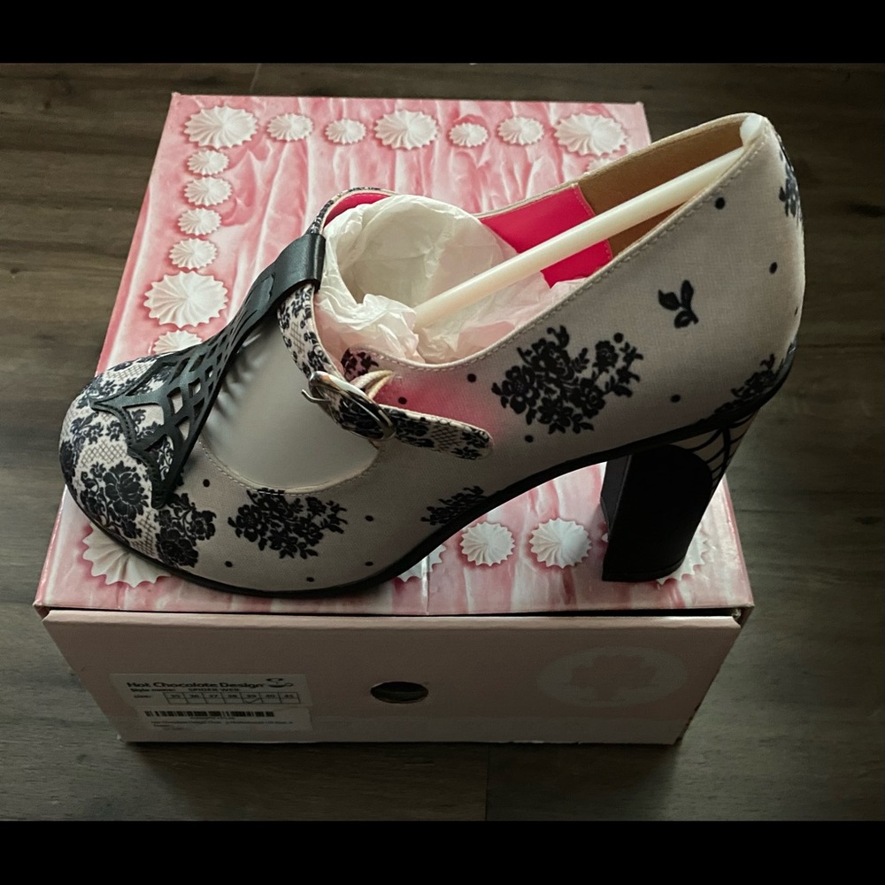 Hot Chocolate Design Spiderweb Maryjanes